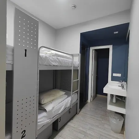 Bcnsporthostels Hostel