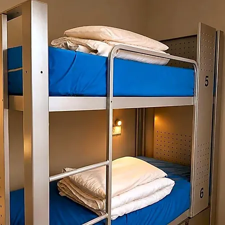 Hostal Bcnsporthostels *