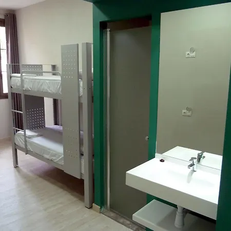 Bcnsporthostels Albergue *