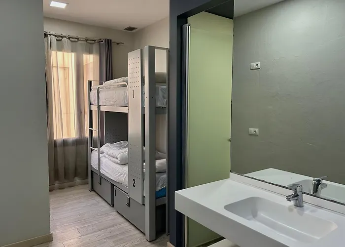 Hostel Bcnsporthostels *