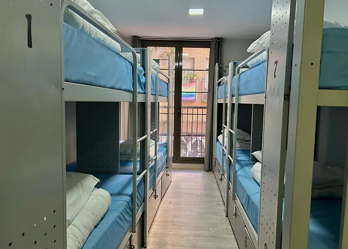 Bcnsporthostels Hostel