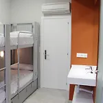 Hostal Bcnsporthostels
