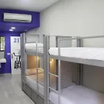 Hostal Bcnsporthostels