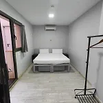 Bcnsporthostels Hostal *