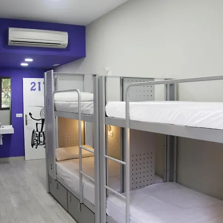 Hostel Bcnsporthostels